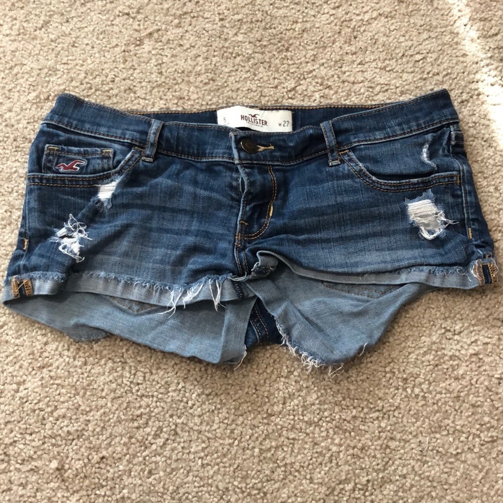 Hollister distresses Jean shorts